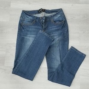 Mid-waist skinny jeans